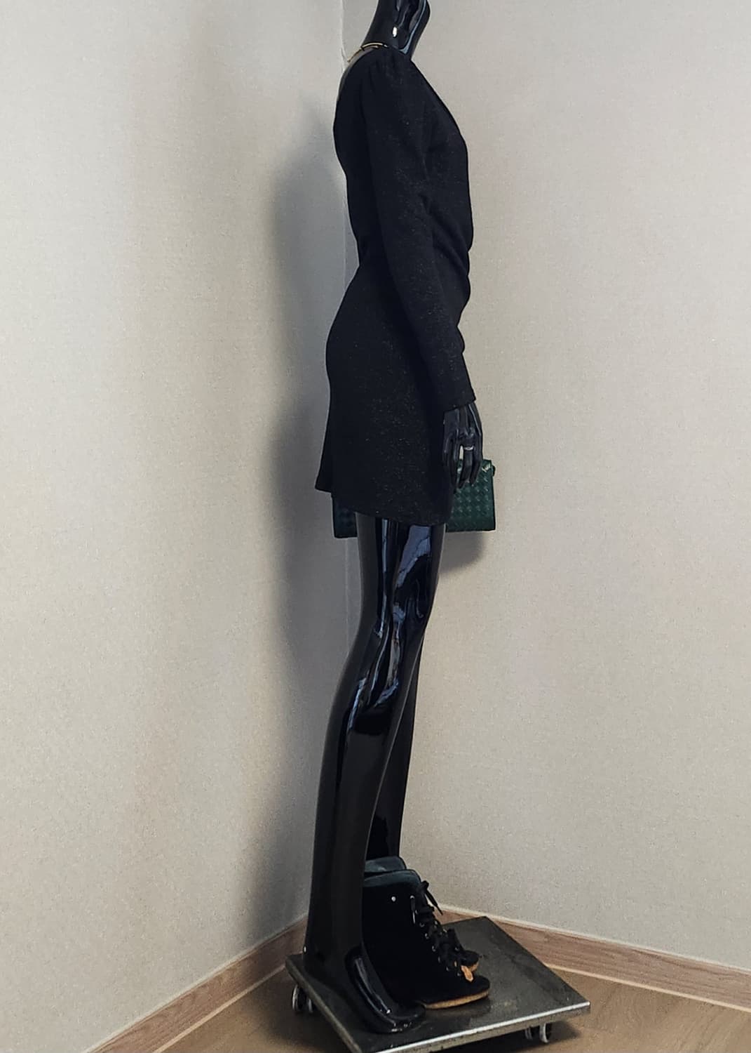 글램 블랙펄 원피스  상품이미지2