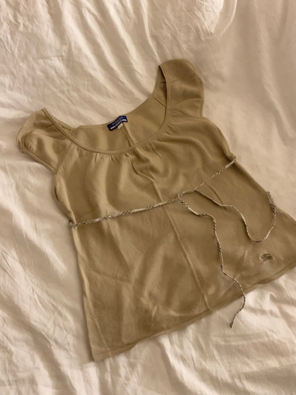 실사✨ 버버리 리본 반팔니트 상품이미지2