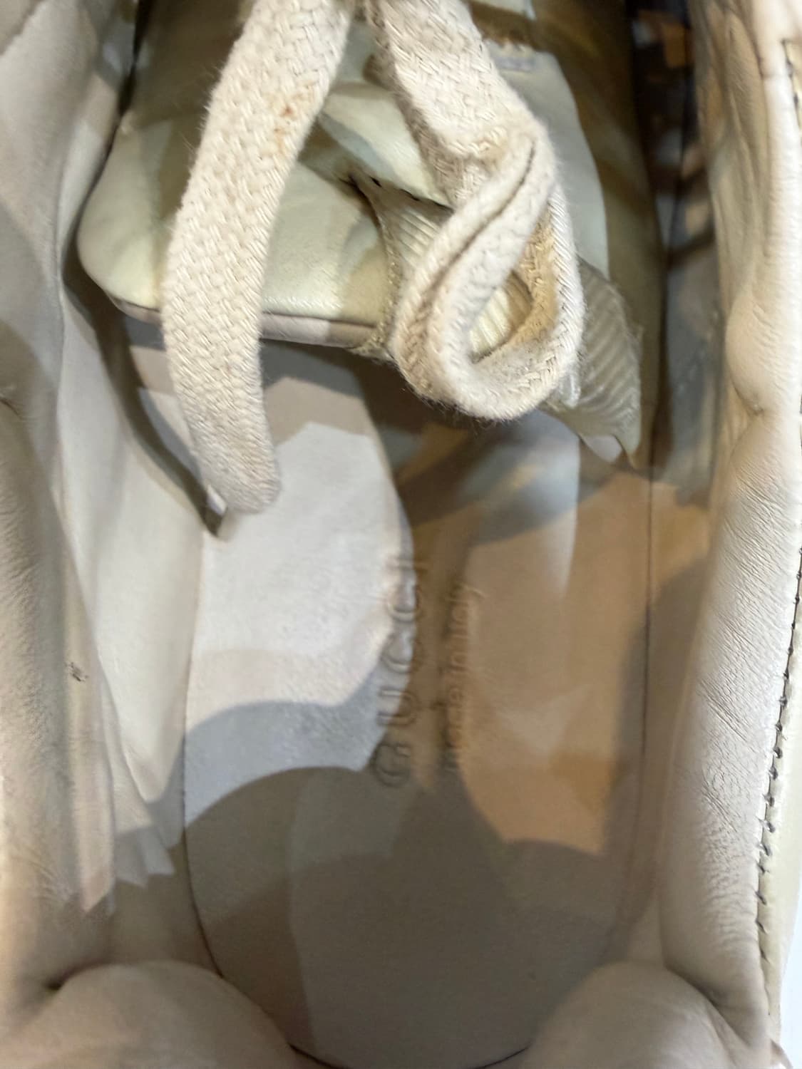 구찌 아이보리 레더 운동화 상품이미지4