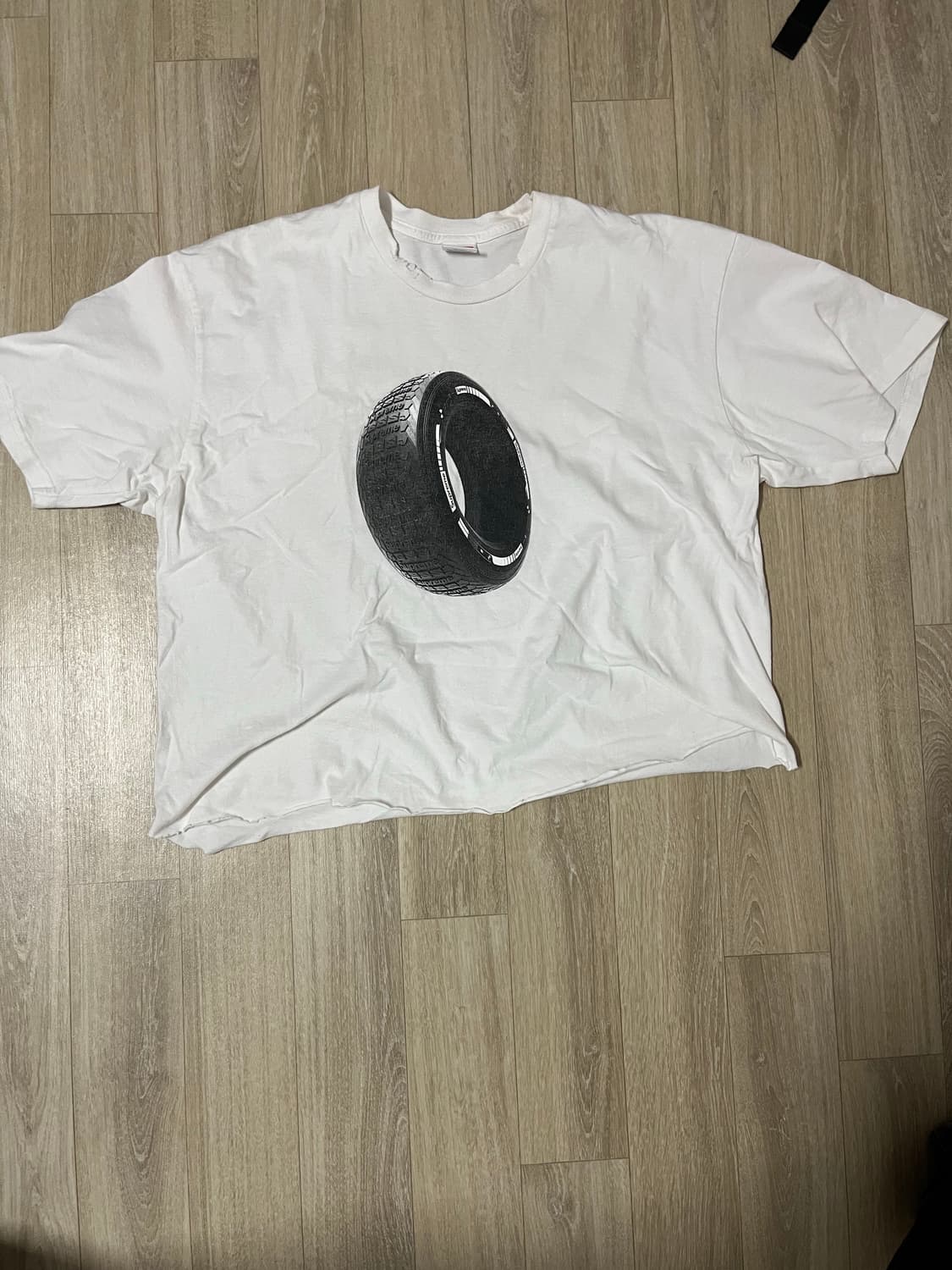 슈프림 타이어 티셔츠 상품이미지1