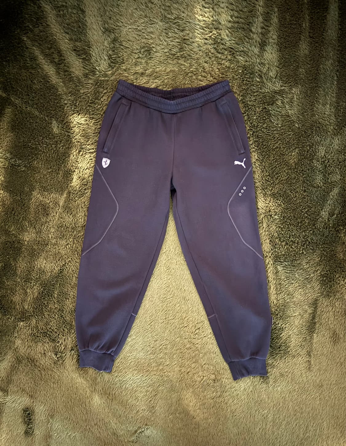 [L] 푸마 X 페라리 F1 트레이닝 스웻 팬츠 블랙 상품이미지1