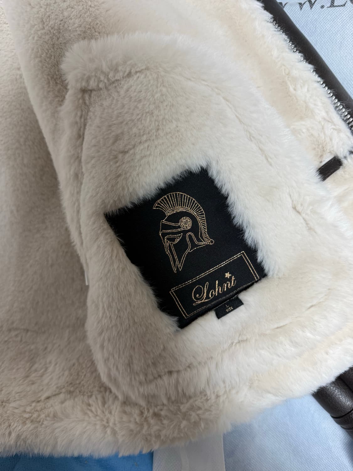 새상품급 론트 X KKST 비건 레더 무스탕 L 상품이미지5