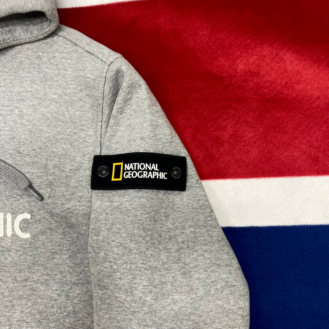 내셔널지오그래픽 후드티 L 상품이미지4