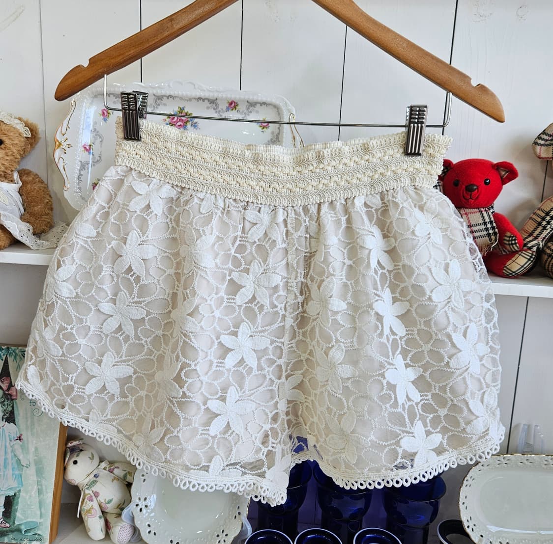 러블리 레이스 밴딩 반바지 상품이미지1