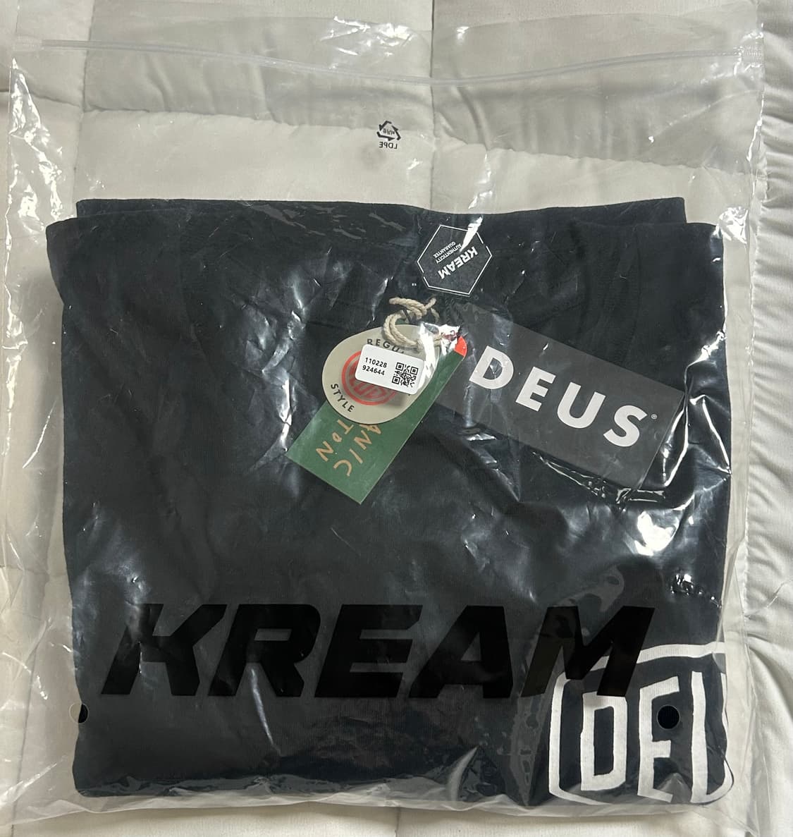 데우스 엑스 마키나 도쿄 롱슬리브 상품이미지1