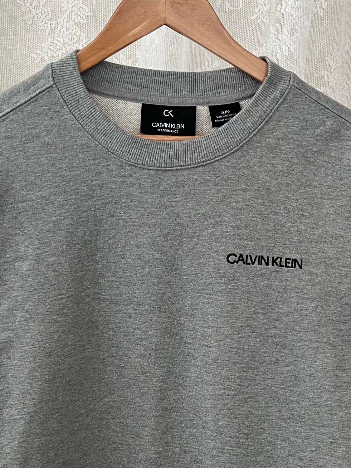 XL) 캘빈클라인 퍼포먼스 맨투맨 그레이 상품이미지3