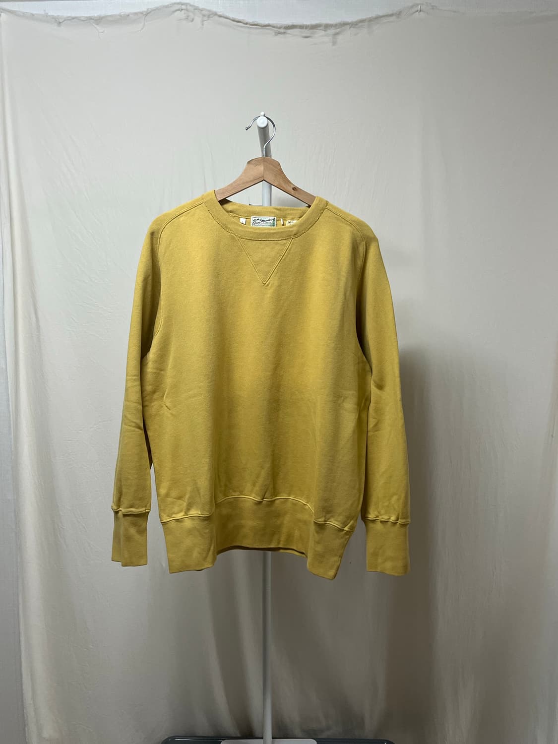 Lvc bay meadows sweatshirt 상품이미지2