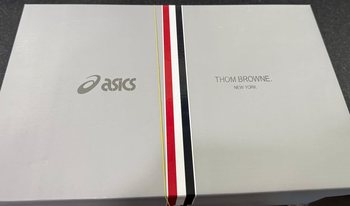 그레이 톰브라운 아식스 282.5 상품이미지1