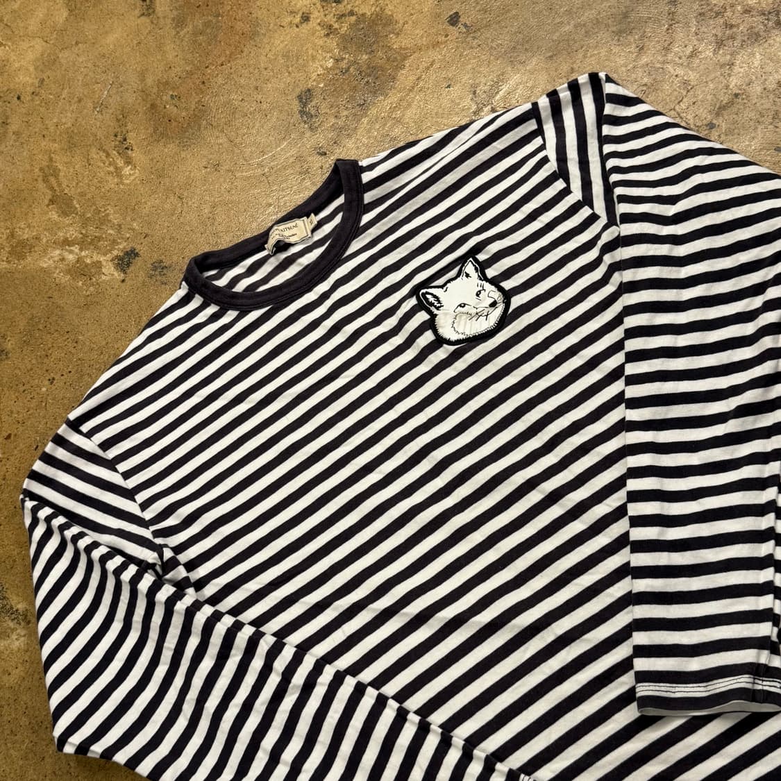 메종키츠네 폭스 헤드 패치 스트라이프 단가라 롱 슬리브리스 긴팔 티 상품이미지2