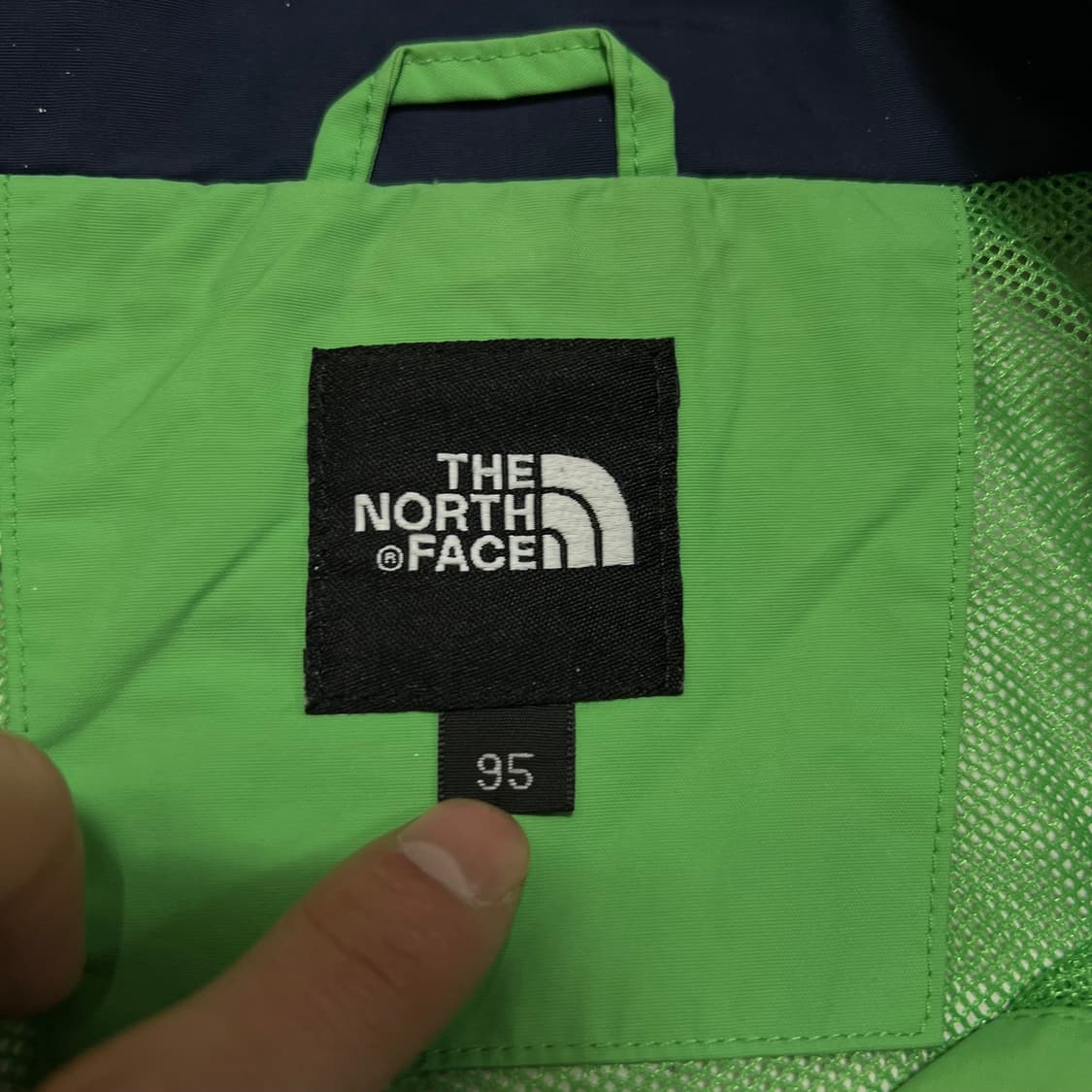 노스페이스 투톤 기능성 바람막이 후드자켓 [네이비/라이트그린] M/95 상품이미지5