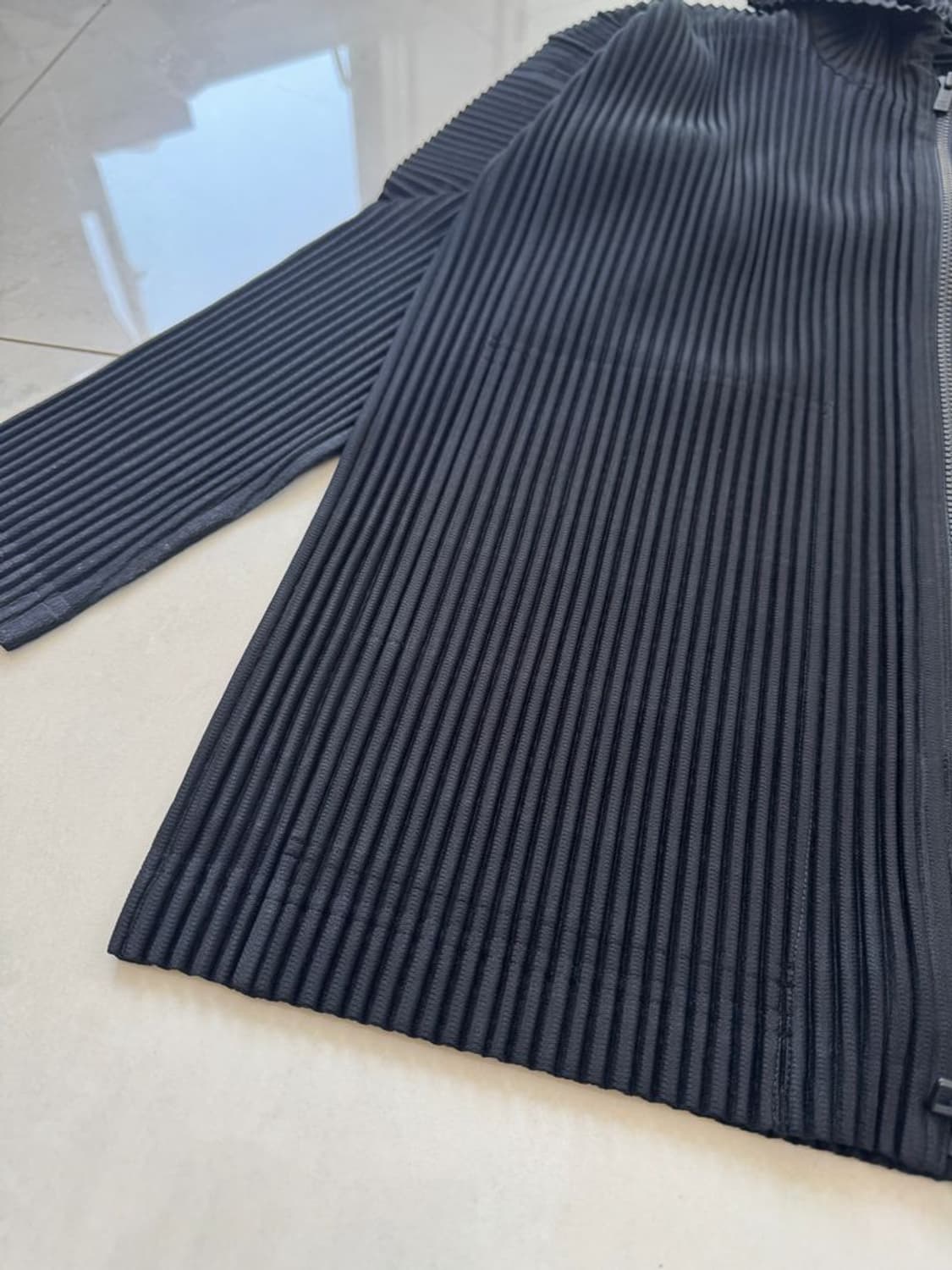 PLEATS HOODE ZIP 플리츠 후드 지퍼 상품이미지4