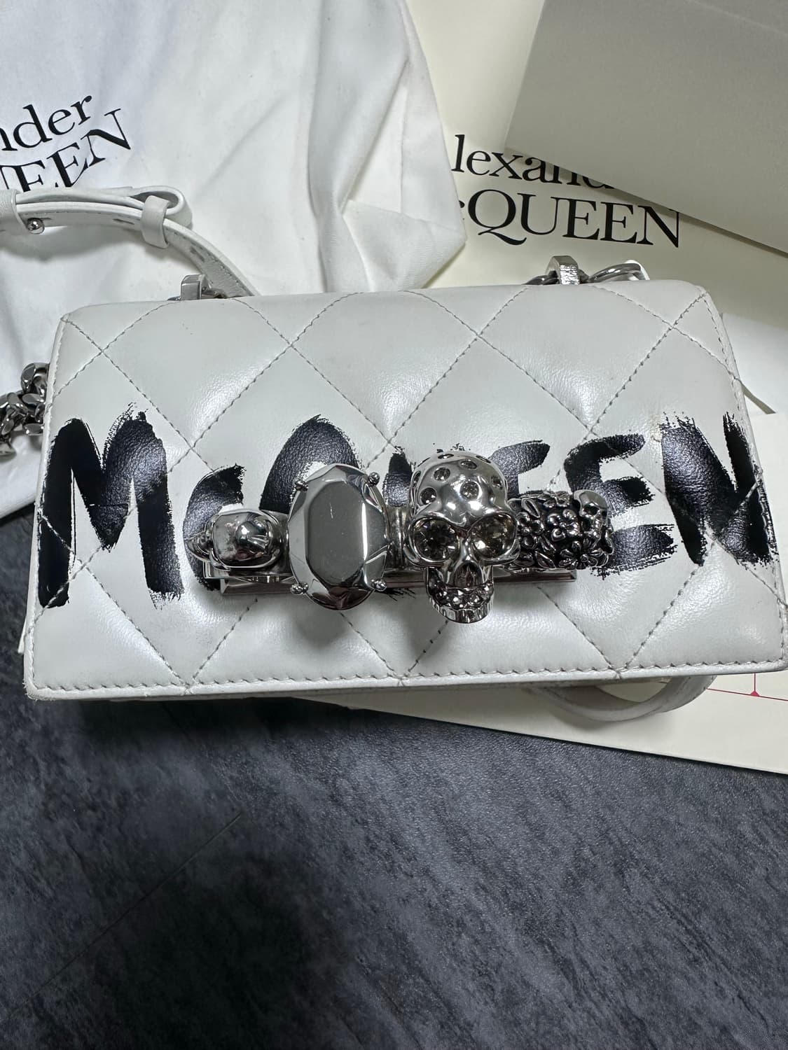 알렉산더 맥퀸 스컬링 숄더백 상품이미지3