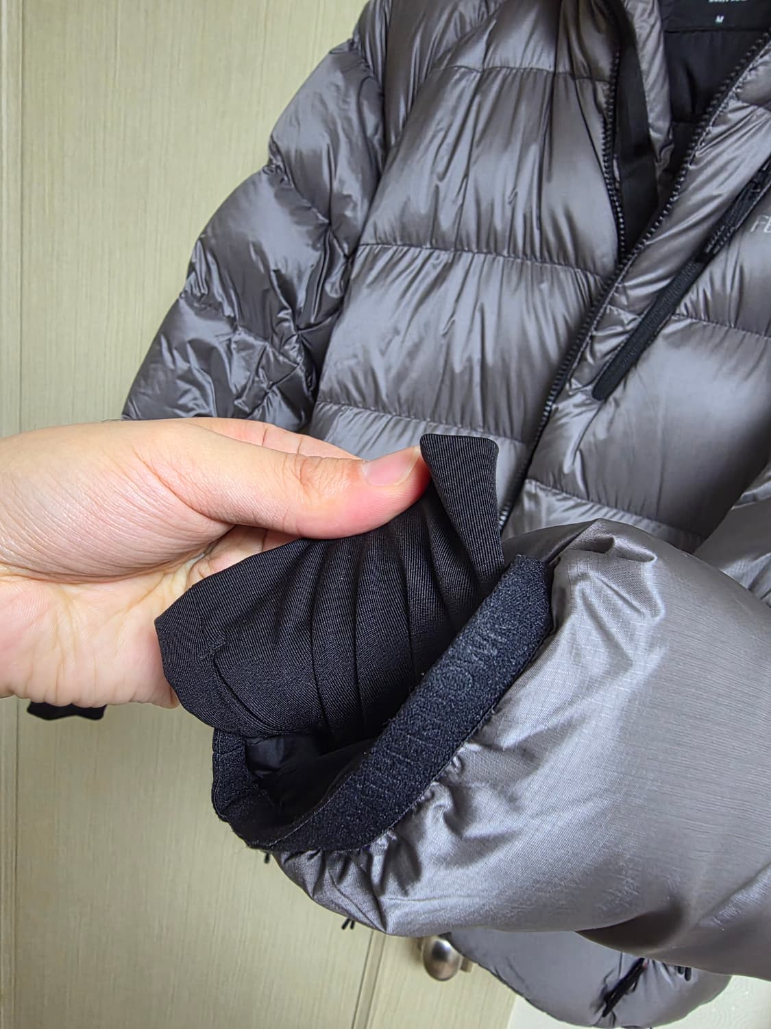 페더다운hd 애쉬그레이 M(100-103) 판매 상품이미지7