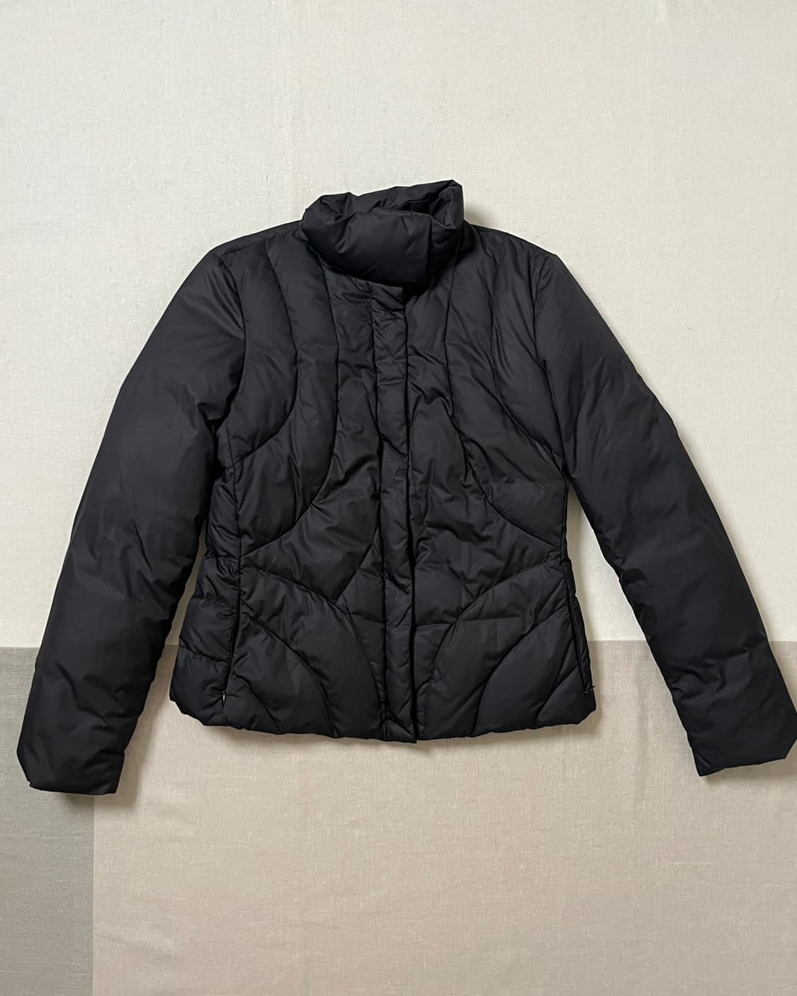 알마니 커브 퀼팅자켓 emporio armani puffer 패딩 상품이미지1