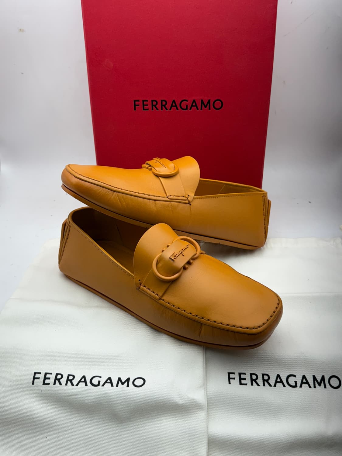 정품)페라가모255 상품이미지2