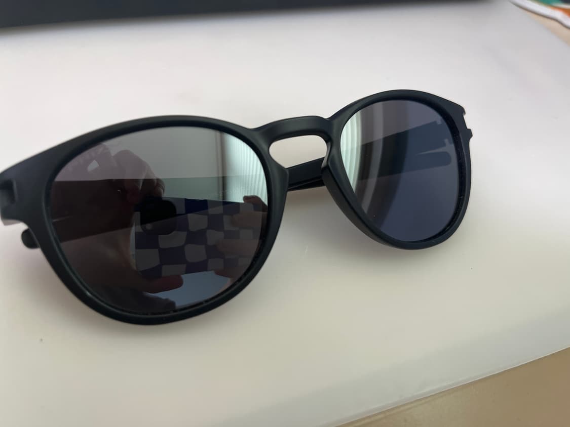 오클리 래치 매트블랙/ 프리즘 편광렌즈 상품이미지1