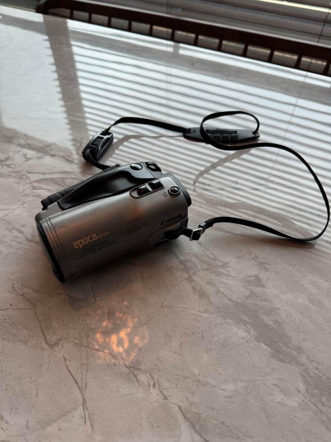 케논 에포카 캡션 필름형 카메라  상품이미지1