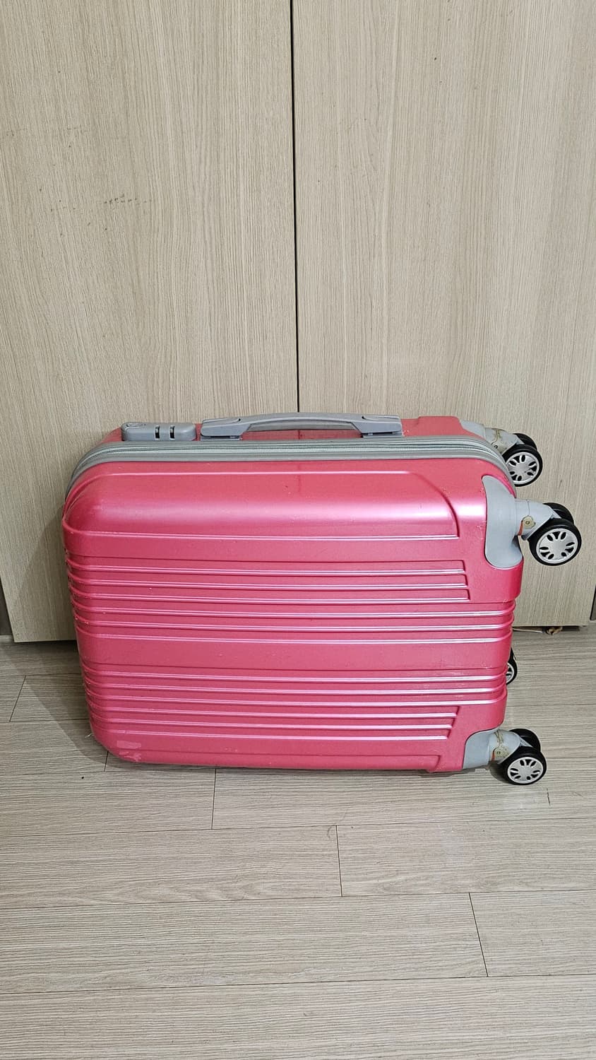 (1회사용)쌈지 SSAMZIE 핑크 하드 캐리어 (기내용 20인치) 상품이미지4