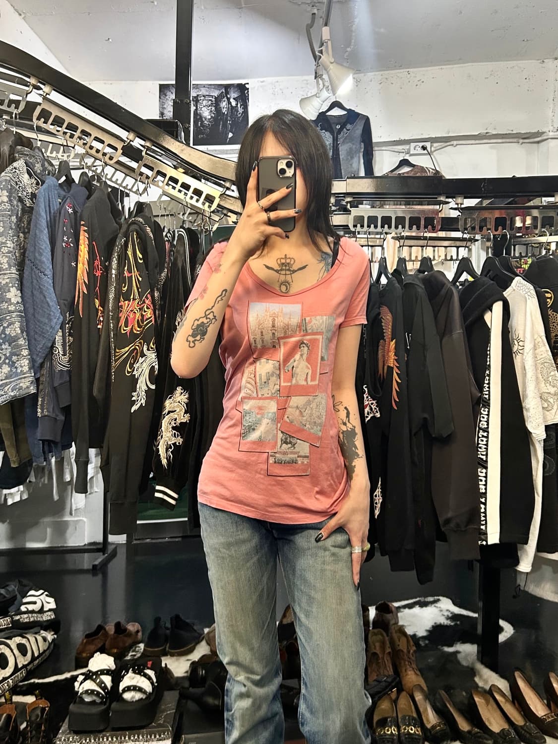 아르마니 콜라주 프린팅 반팔 티셔츠 상품이미지2