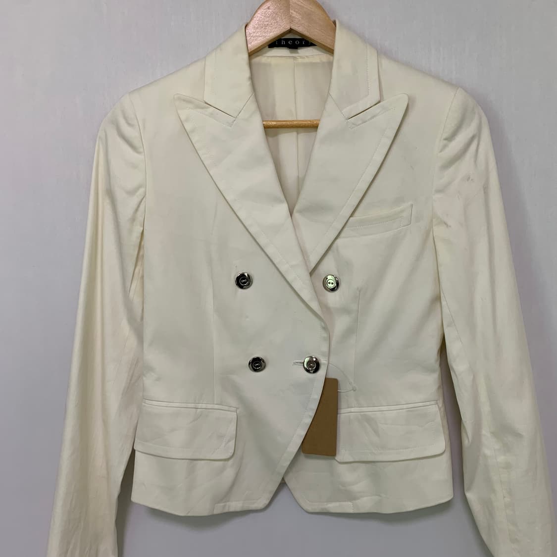 띠어리 아이보리 더블 브레스티드 은장버튼 숏자켓 일본 빈티지 핀터레스트 상품이미지4