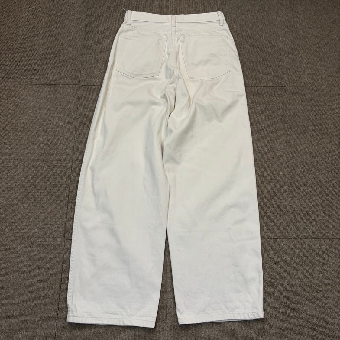 uniqlo u 유니클로u 우먼스 와이드 데님 26 상품이미지4