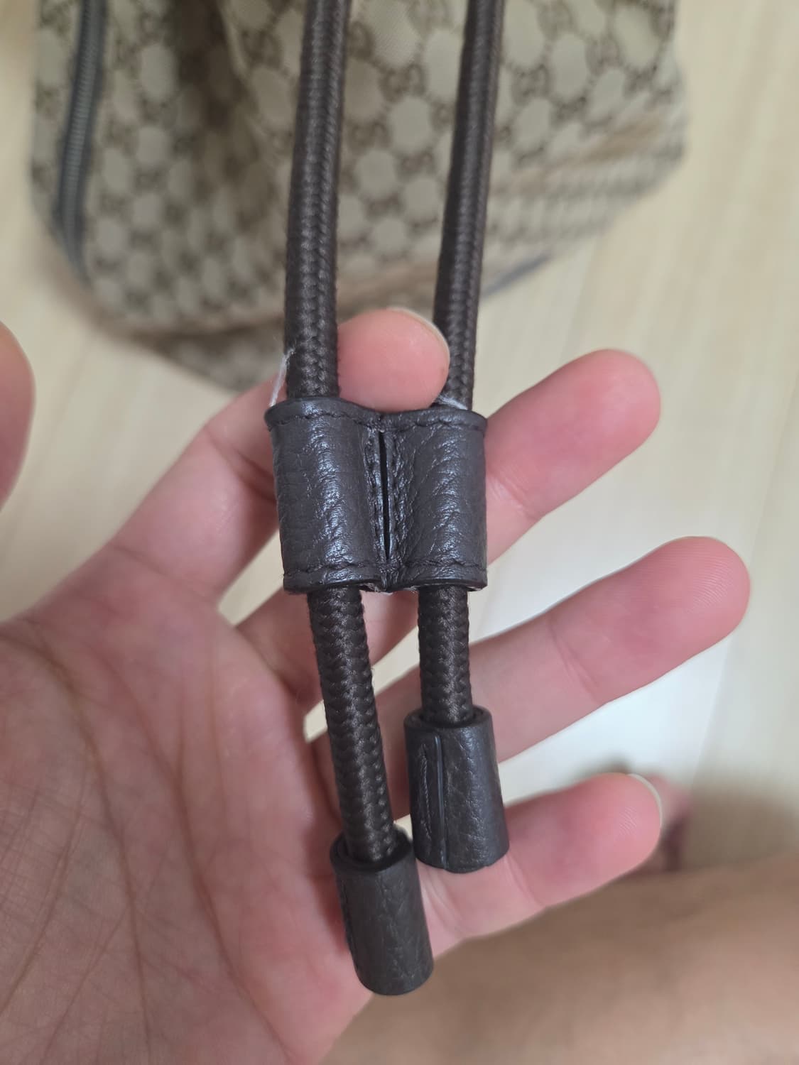 구찌 gg 캔버스 드로우 백팩 상품이미지8