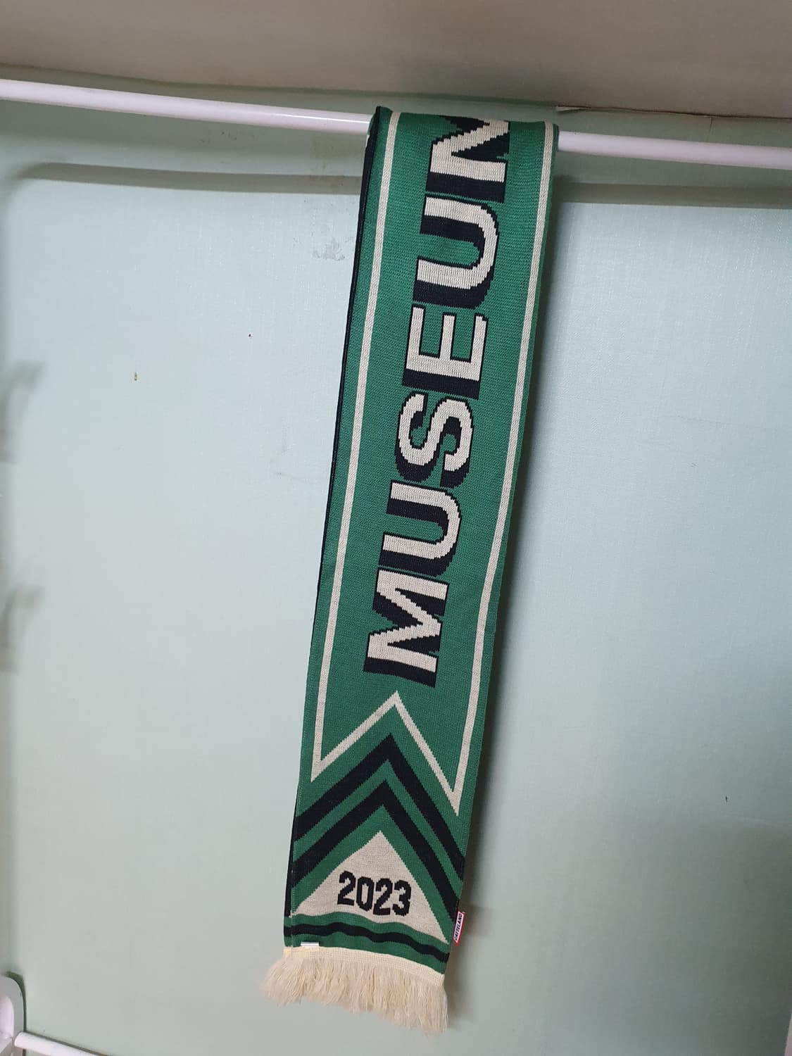 마우리치오 카텔란 뮤지엄 리그 머플러 목도리 상품이미지7