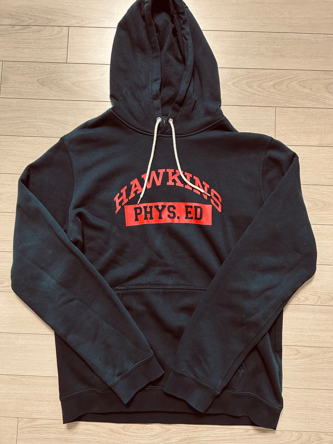 나이키x기묘한이야기 후디 상품이미지2