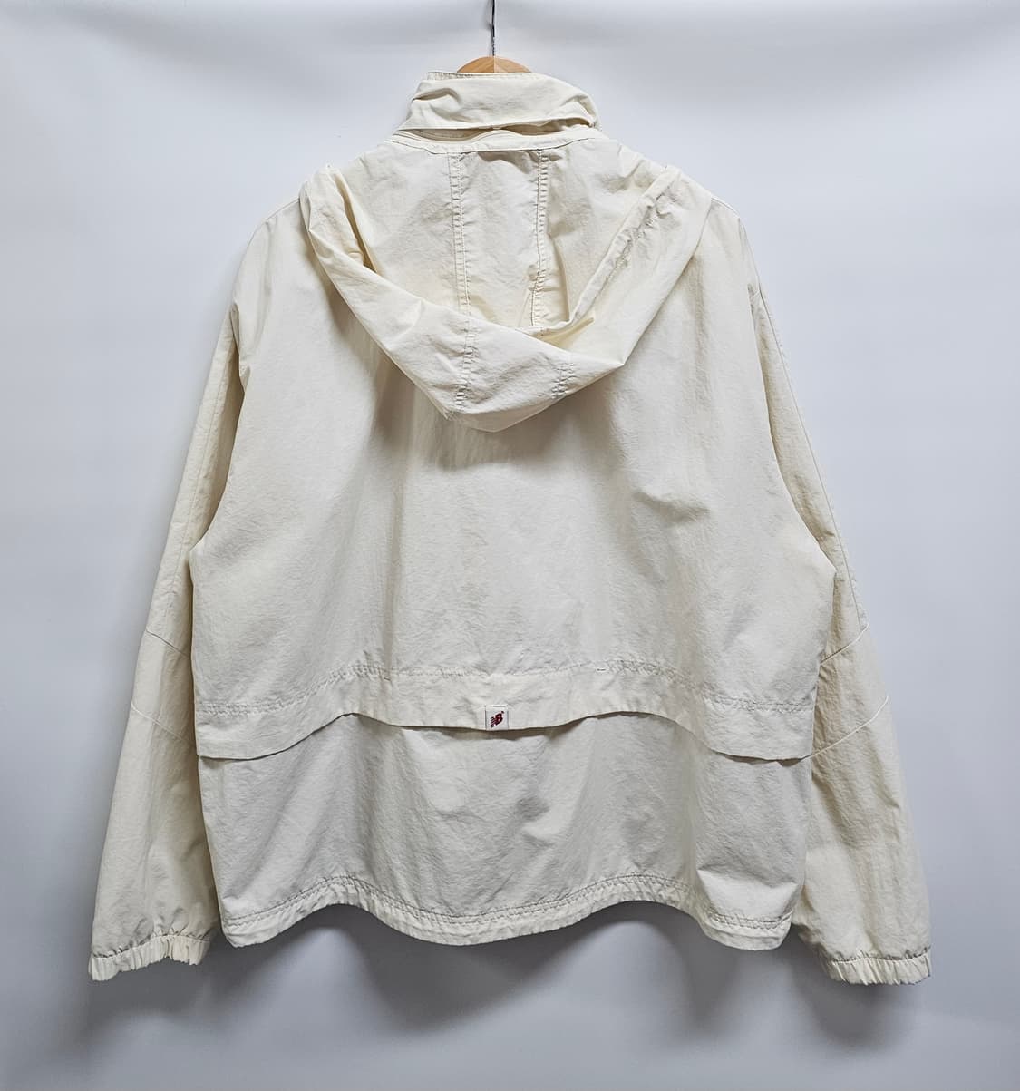 뉴발란스 바람막이 후드자켓 XL 상품이미지2