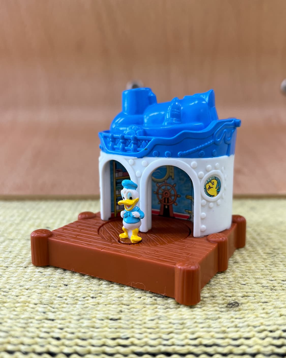 90년대 해피밀 맥토이 미키와 친구들 디즈니랜드 - 도널드덕 상품이미지2