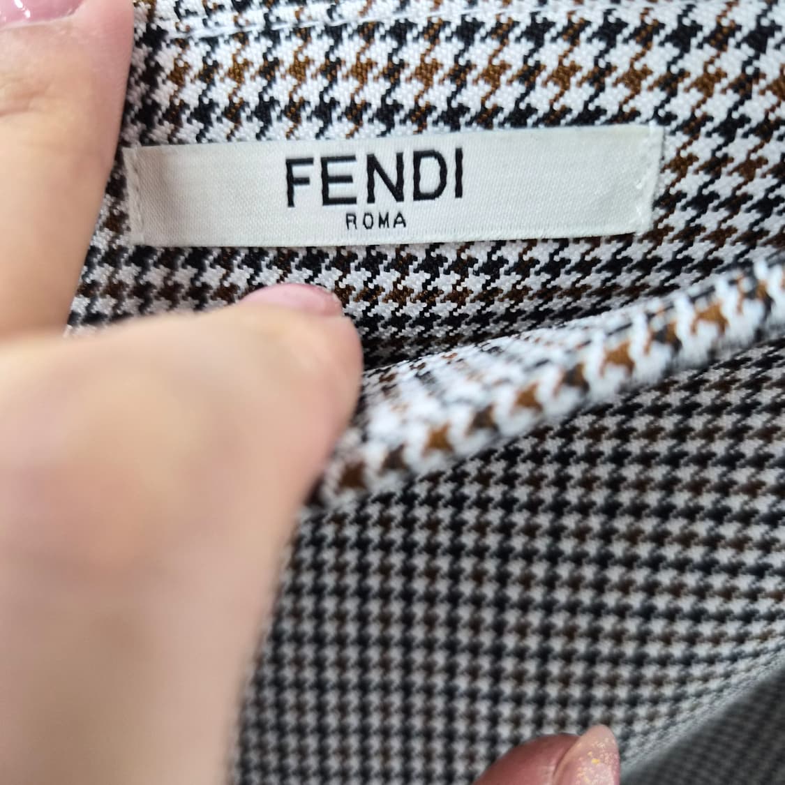 펜디 체크 미디 스커트 여성 28in 상품이미지5