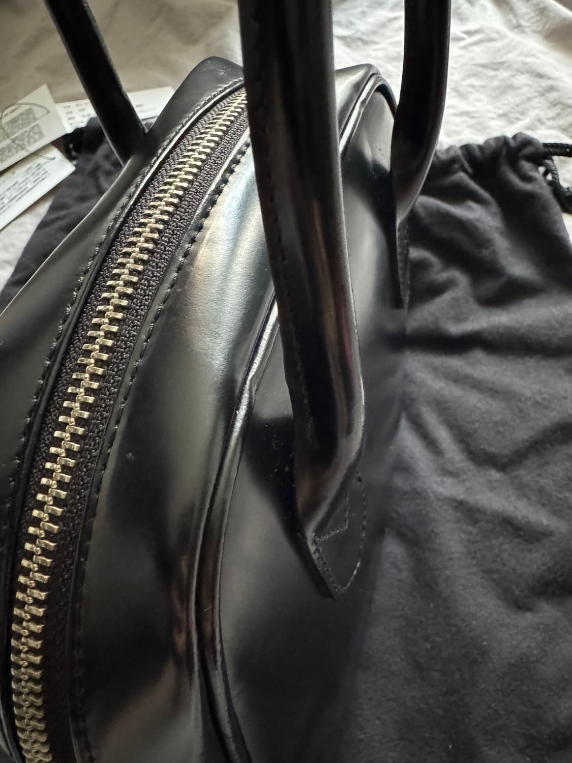 꼼데가르송 라운드 무광 2호 아오야마백 블랙 상품이미지9