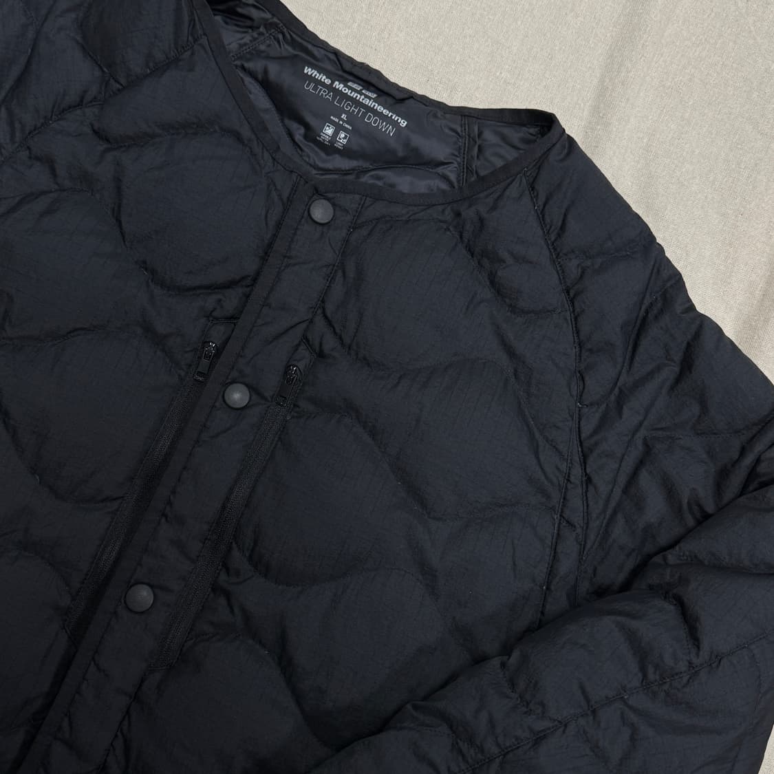 유니클로 x 화이트마운티니어링 울트라다운 XL 상품이미지2