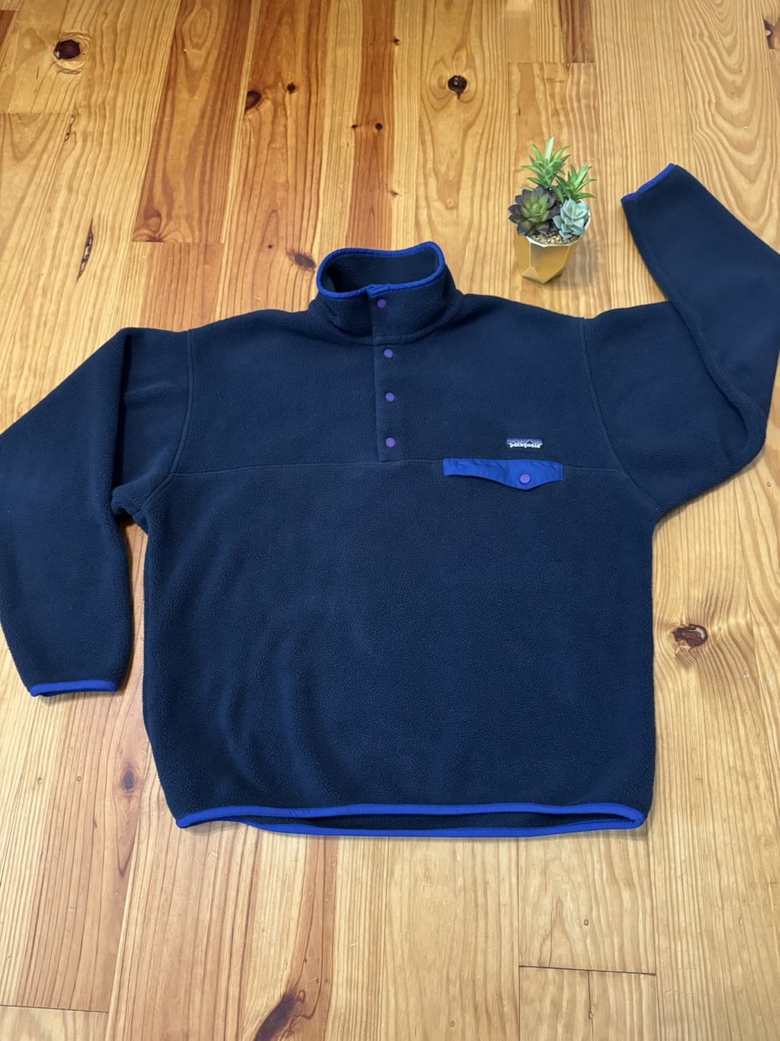 10FW 파타고니아 신칠라 스냅-T 네이비/퍼플 콜롬비아 상품이미지1