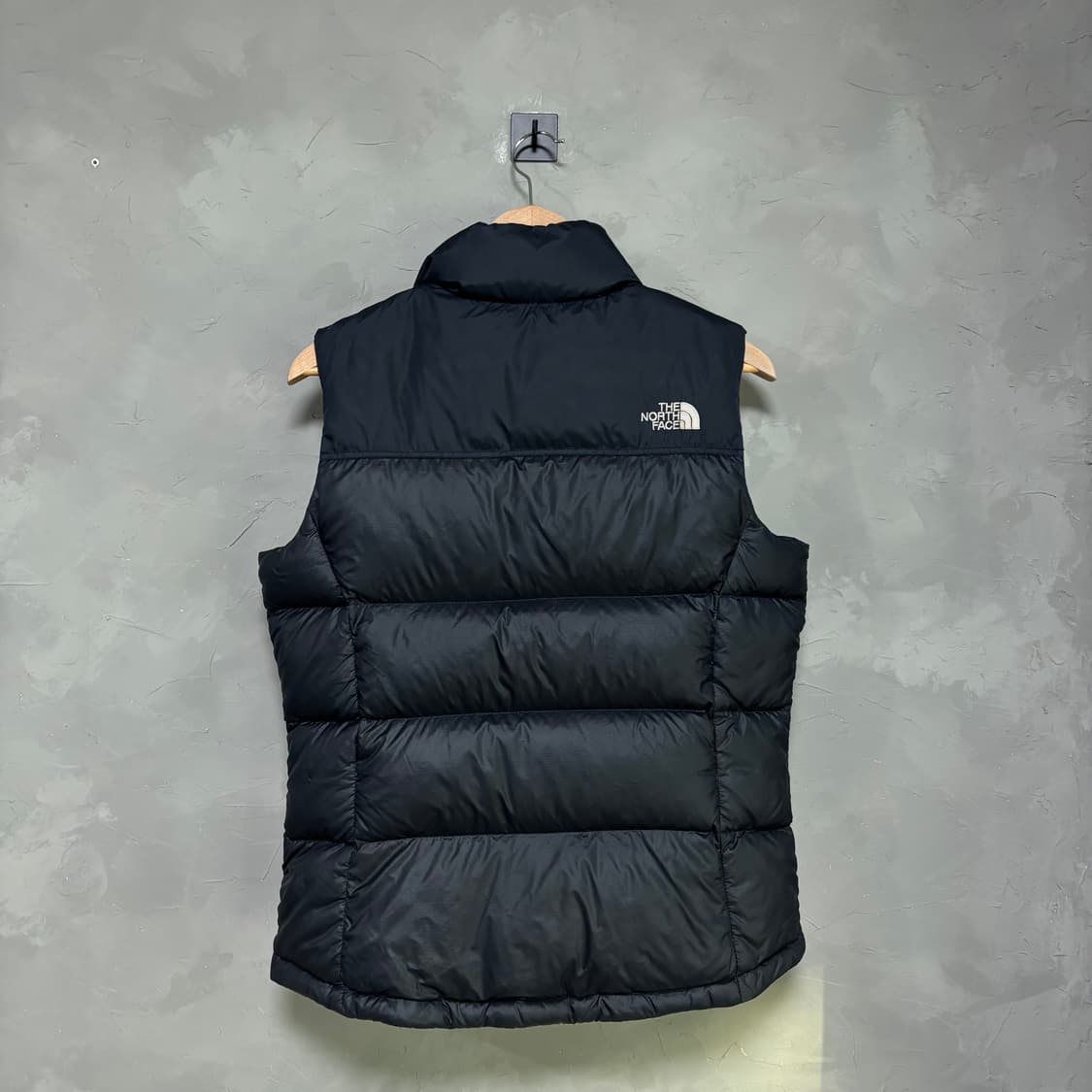 노스페이스 눕시 700 구스다운 패딩 조끼 상품이미지4