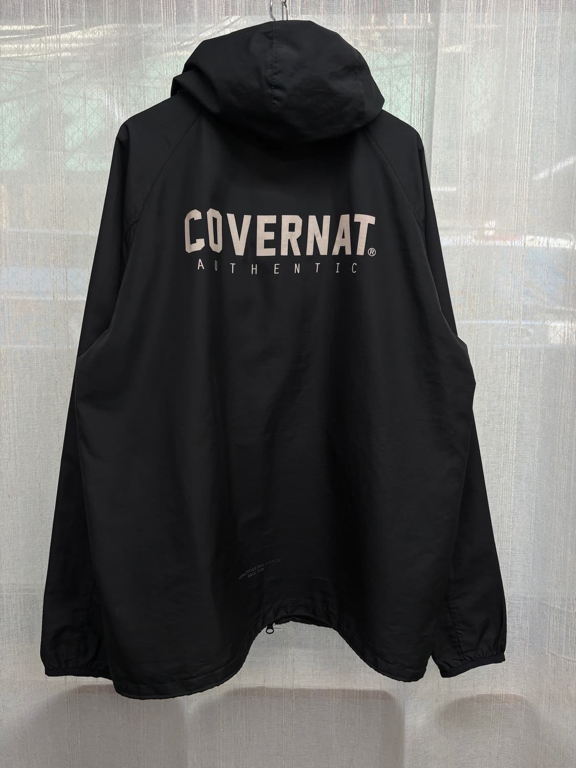 커버낫 패커블 어센틱 빅로고 바람막이 자켓 상품이미지5