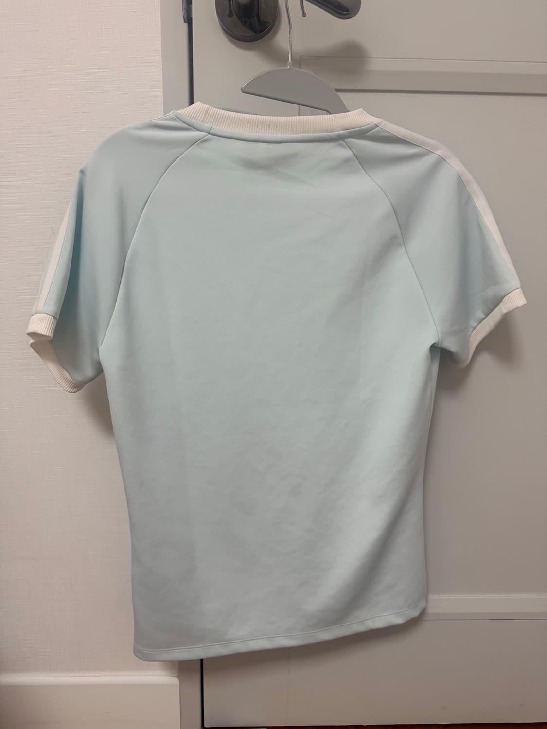 아디다스 대대장 민트 갸루 반팔판매합니다 상품이미지2