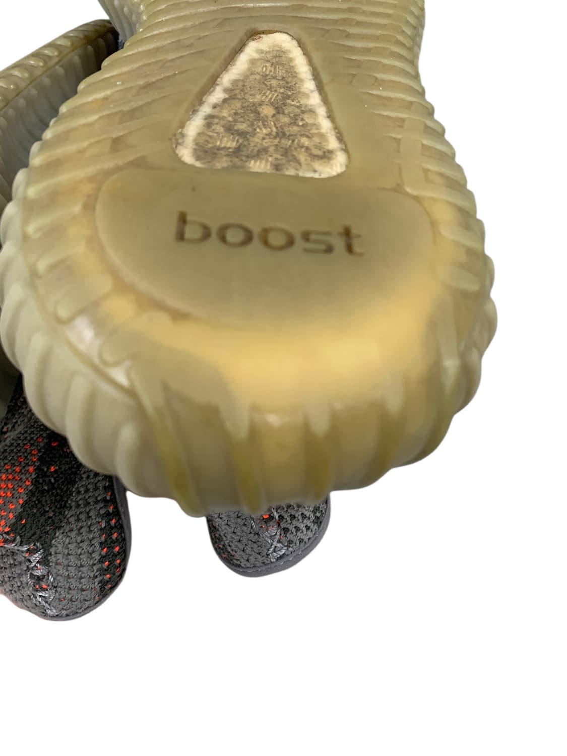 아디다스 이지 부스트 350 V2 벨루가 310 상품이미지10