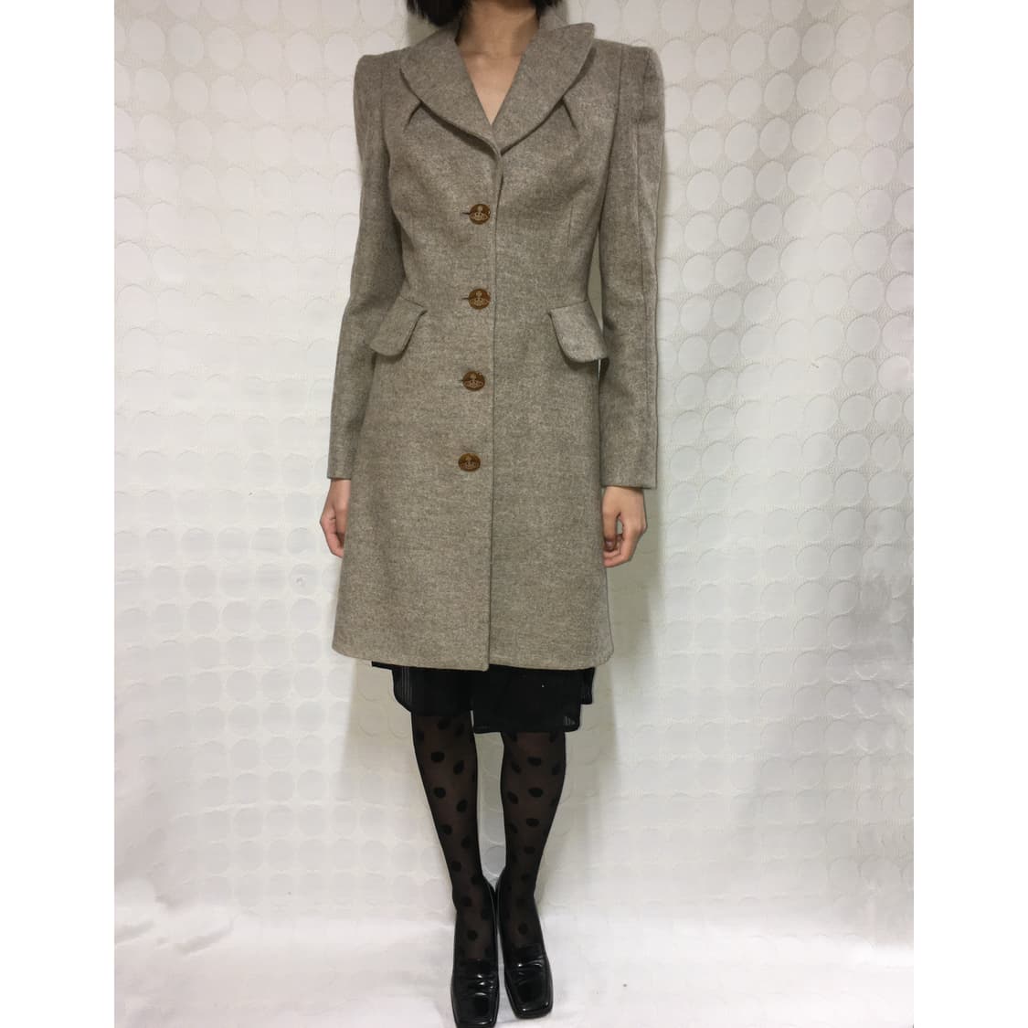 vivienne westwood runway숄더 포인트 클래식 코트 상품이미지1