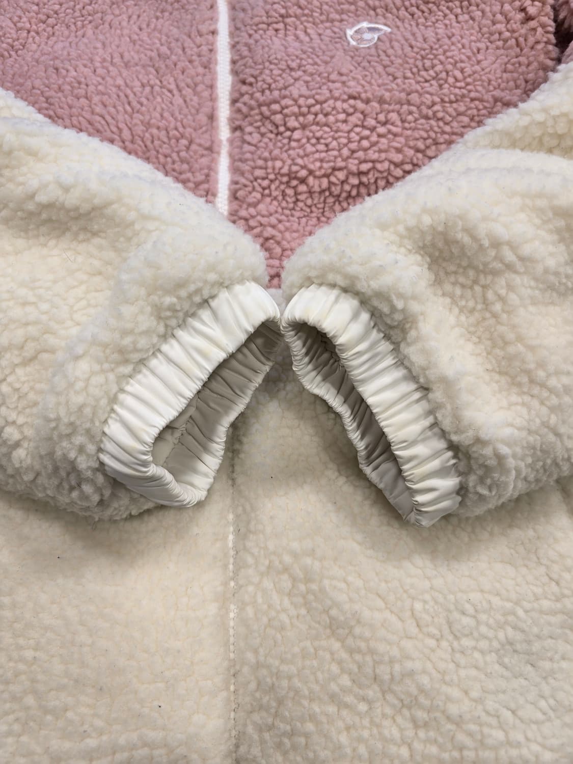 네파 여성 양면 다운패딩 뽀글이 점퍼 95 (66) 상품이미지8