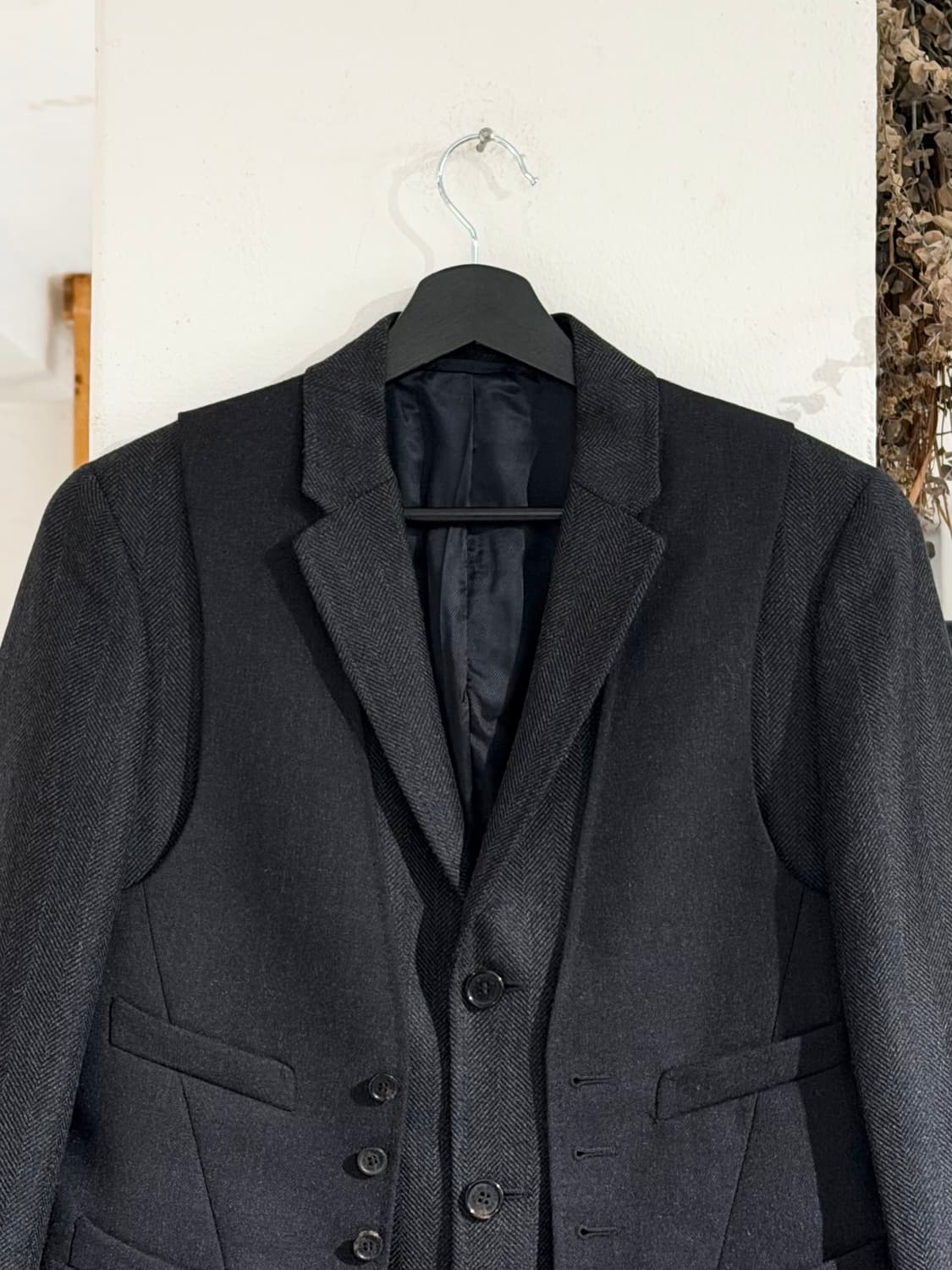닐바렛 차콜 울 혼방 베스트 레이어드 블레이저 자켓 상품이미지4