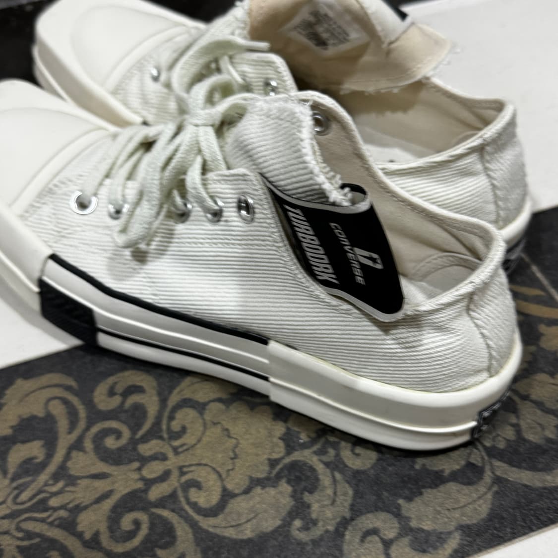 릭오웬스 컨버스 터보다크 로우 화이트 255 상품이미지3