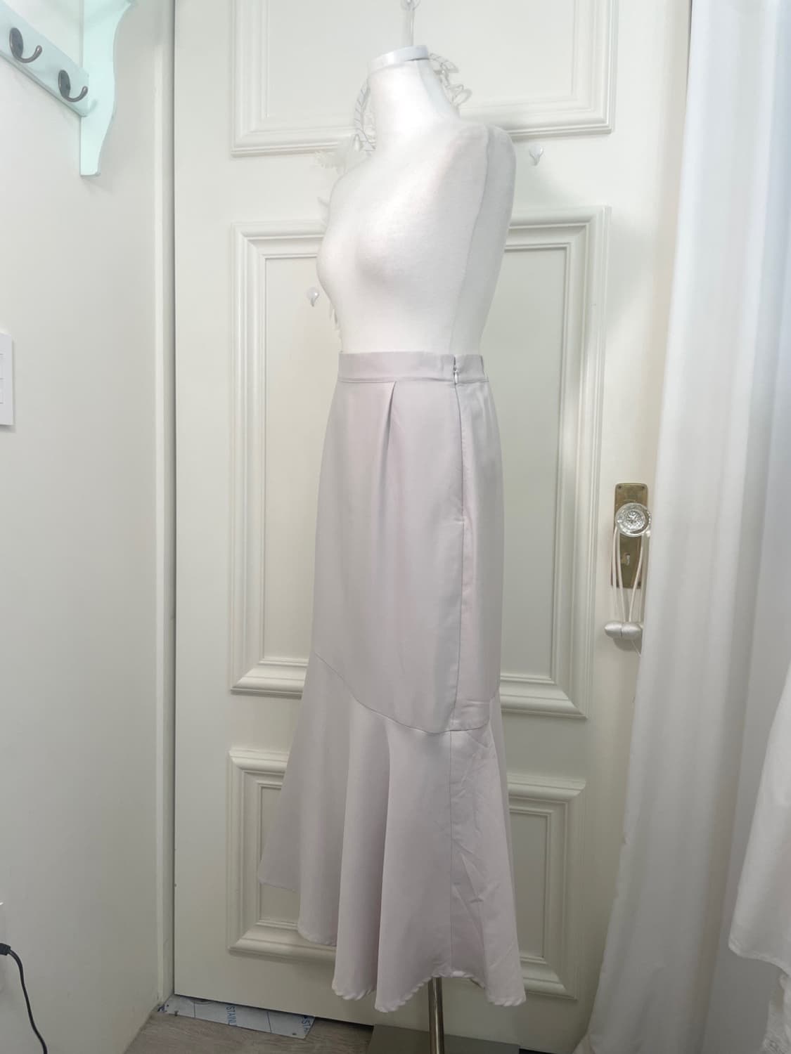 sheer pinkgray diagonal ruffle long skir 상품이미지2