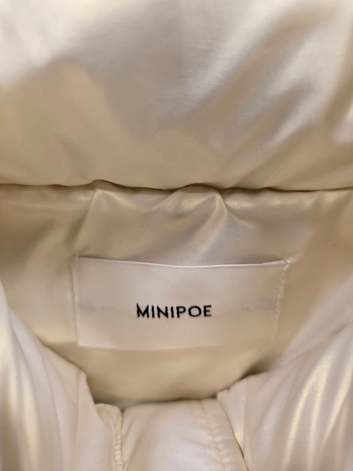 미니포에 버터 글로시 패딩 MINIPOE 숏패딩 프리사이즈 상품이미지9