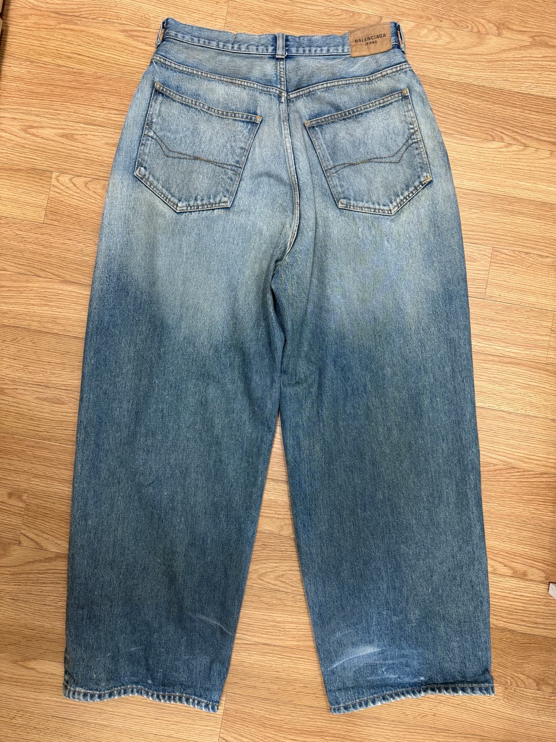 발렌시아가 코티드 라지배기진  상품이미지3