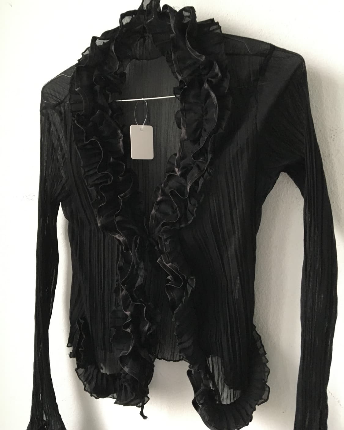 Ruffle point pleats cardigan 상품이미지3