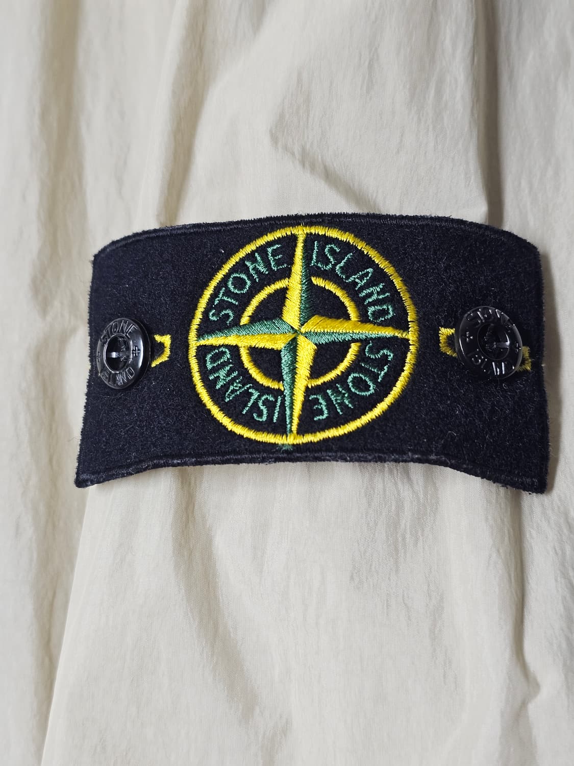 스톤아일랜드 크링클랩스 R-NY 윈드 레지스턴트 안티 드롭 후드 자켓 상품이미지5