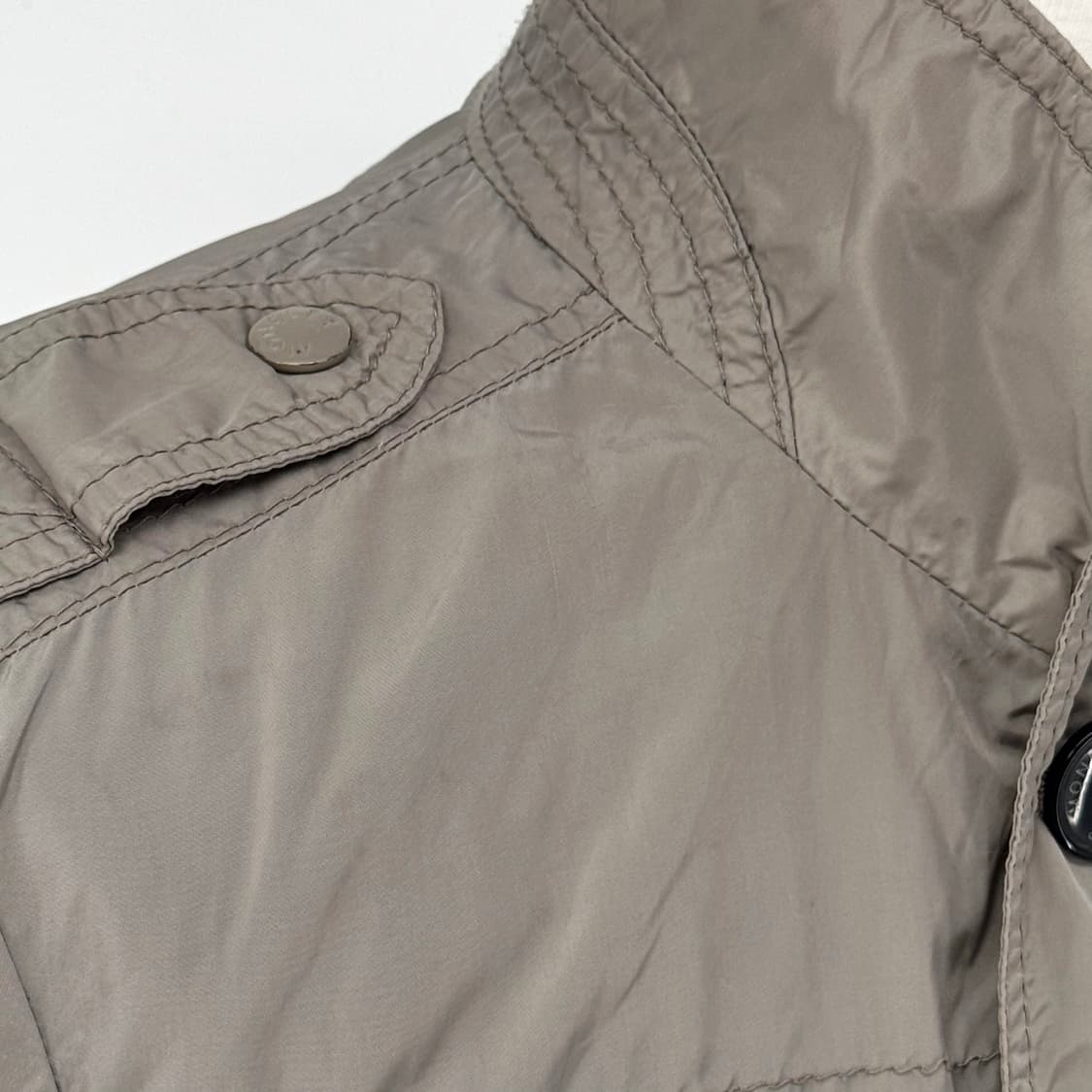 [1사이즈] 몽클레어 견장 바람막이 집업 자켓 상품이미지6