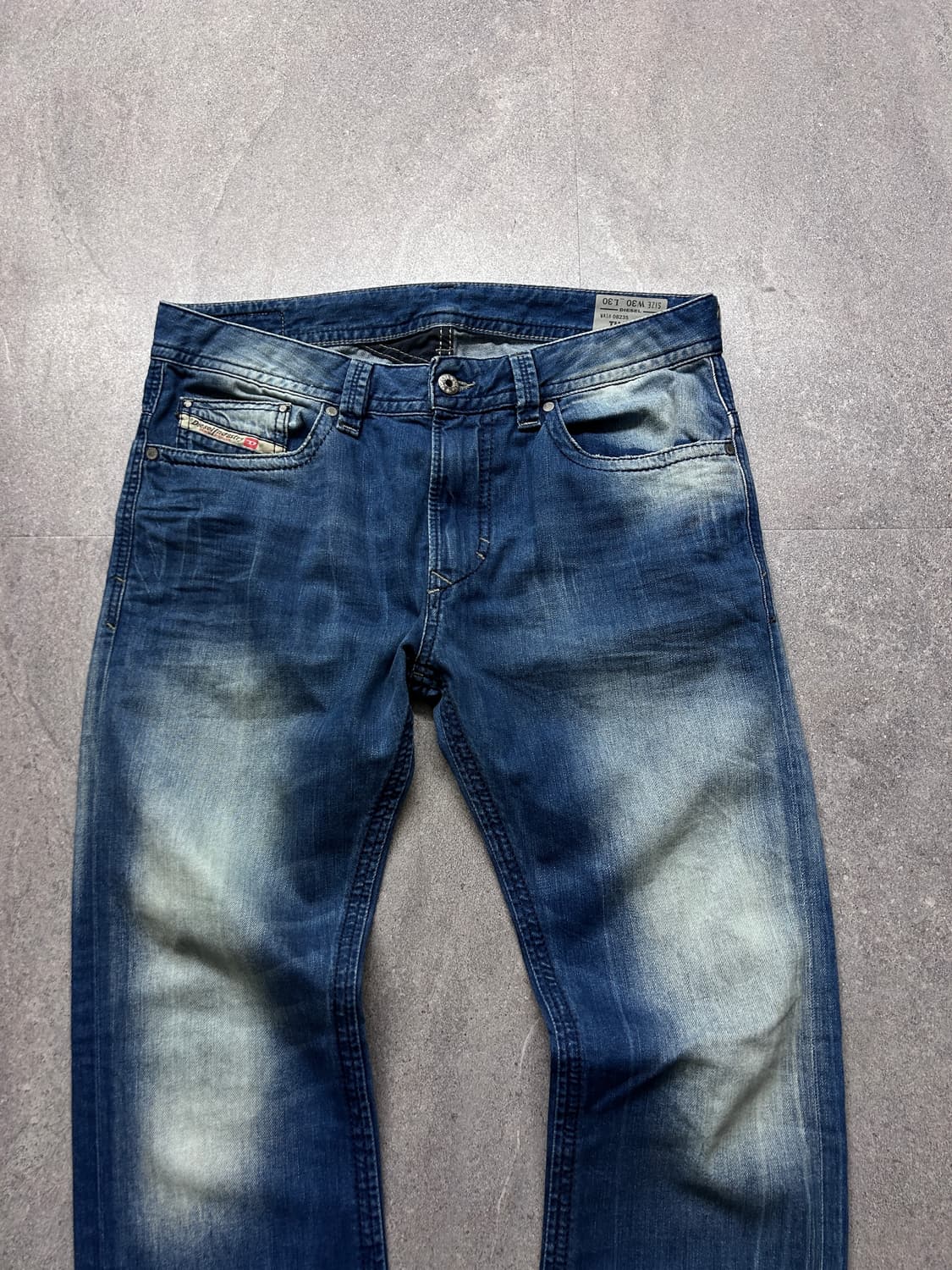 디젤 콘트라스트 워싱 데님 팬츠 상품이미지4