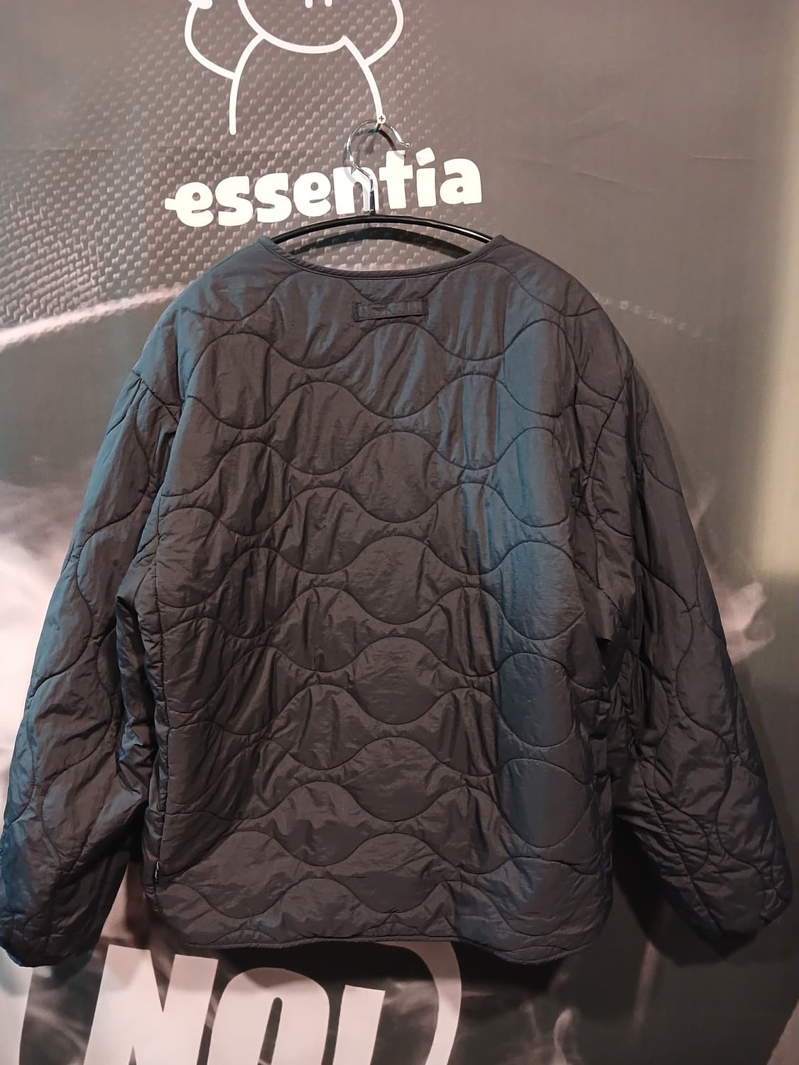 예일 웜업 퀄팅 자켓 상품이미지3